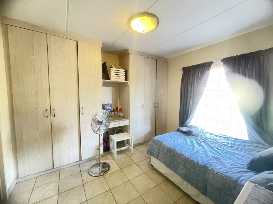 To Let 1 Bedroom Property for Rent in Doringkruin North West